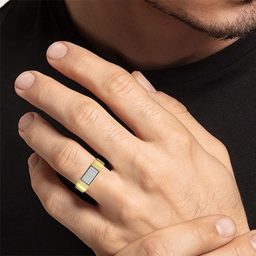 luxurious-yellow-gold-diamond-ring-for-men