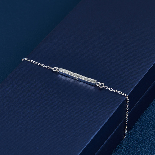 minimalistic-diamond-bracelet-925-sterling-silver-lab-grown-diamonds