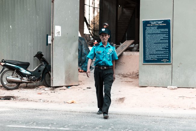 Vietnam police