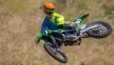 MXA VIDEO: FIRST RIDE ON THE 2020 KAWASAKI KX250