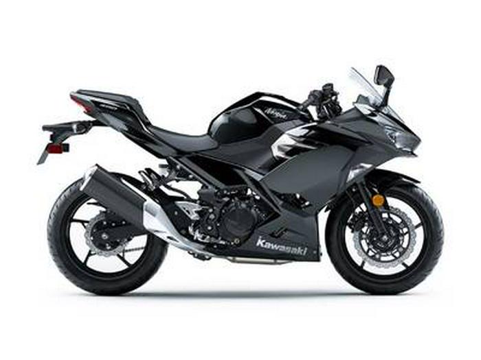 2019 Kawasaki Ninja® 400 ABS Metallic Spark Black