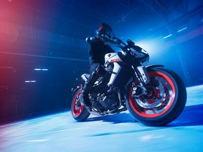 2020 Yamaha MT-09 Preview Photo Gallery