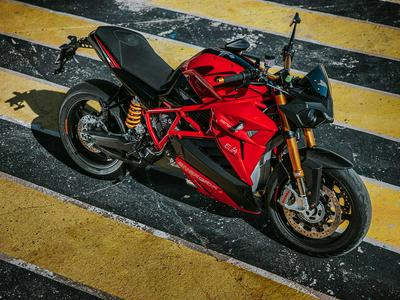 2020 Energica Eva Ribelle Electric Motorcycle Preview Photo Gallery