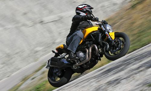 2018 Ducati Monster 821 Review – First Ride