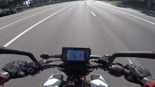 2018 KTM 390 Duke Video Ride Review