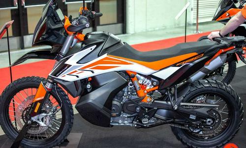 WBW Motorcycle Preview: 2019 KTM 790 Adventure R