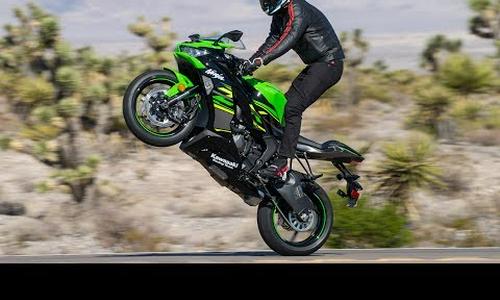 2019 Kawasaki Ninja ZX-6R First Ride Review