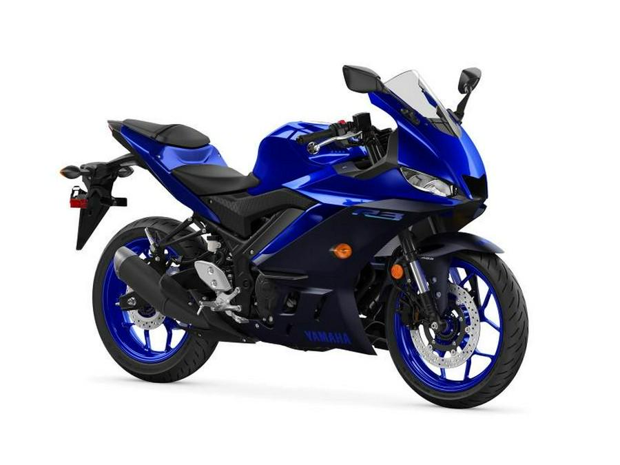 2023 Yamaha YZFR3APL