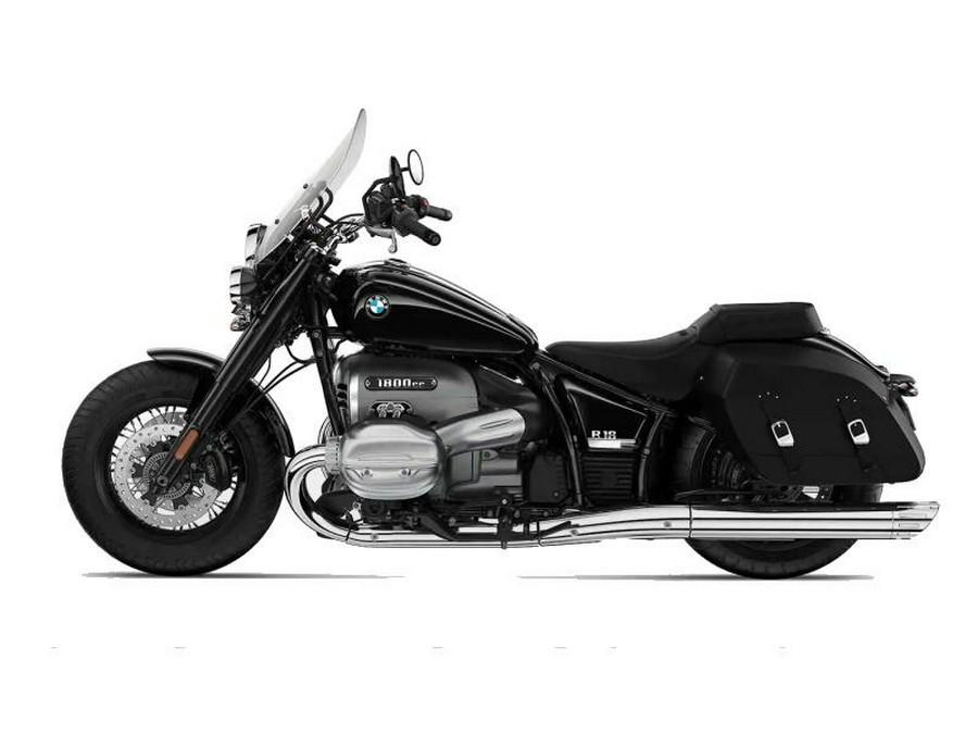 2021 BMW R18C BLACK STORM