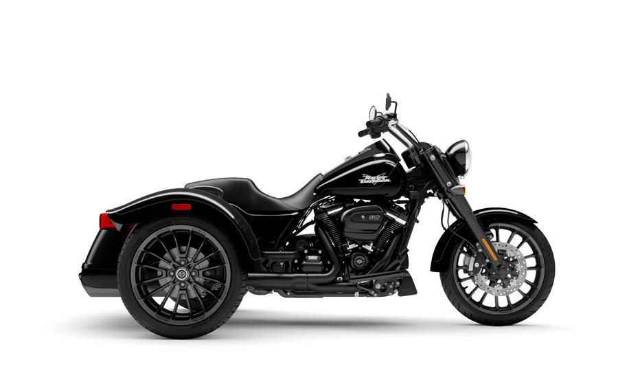 Harley-Davidson Freewheeler 2024 FLRT 0197623 VIVID BLACK W/ PINSTRIPE