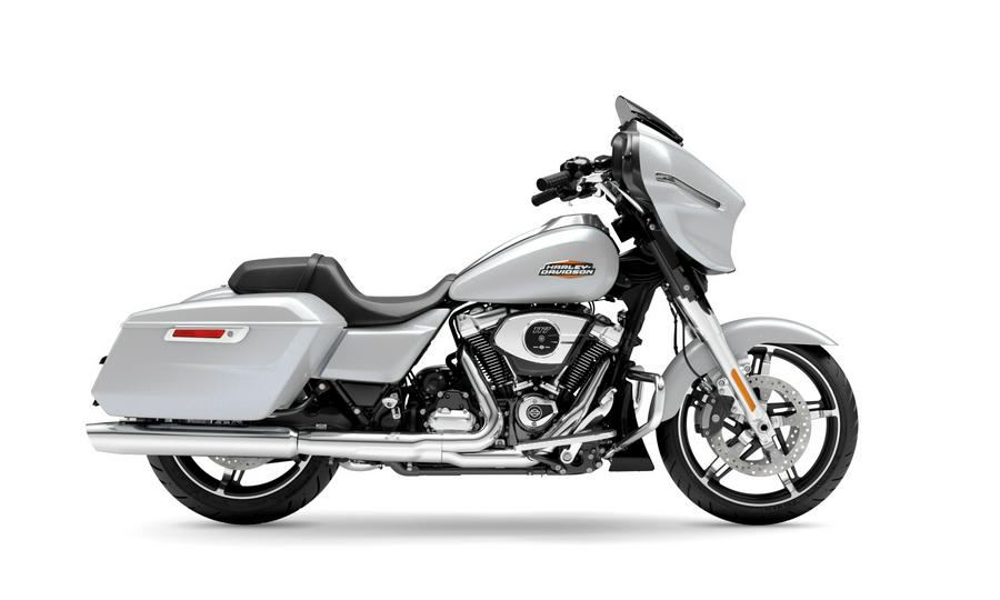 2024 Harley-Davidson Street Glide® White Onyx Pearl FLHX