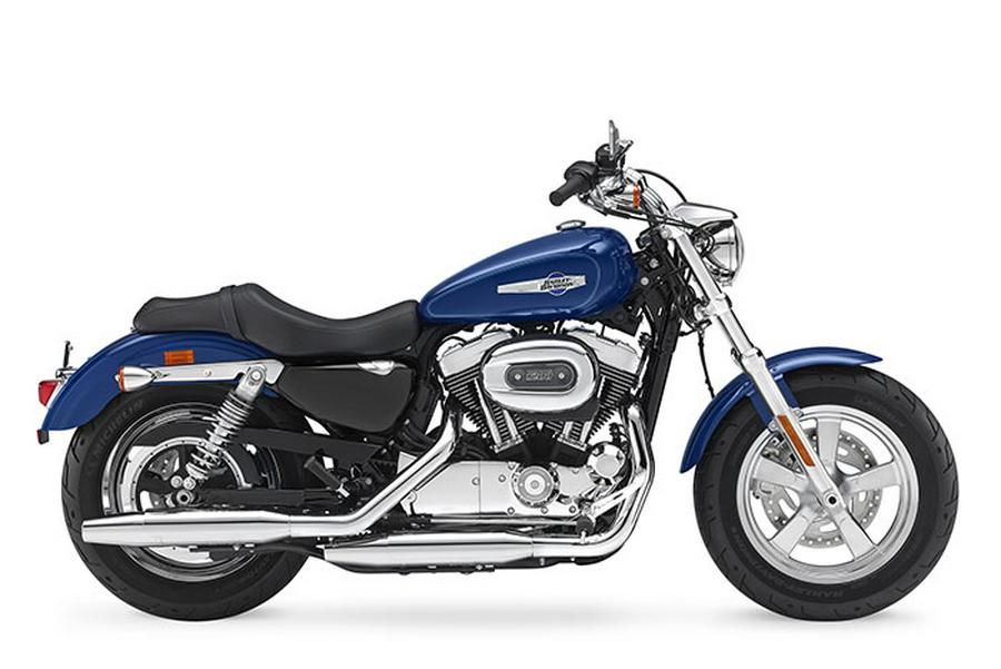 2016 Harley-Davidson® SPORTSTER 1200 CUSTO