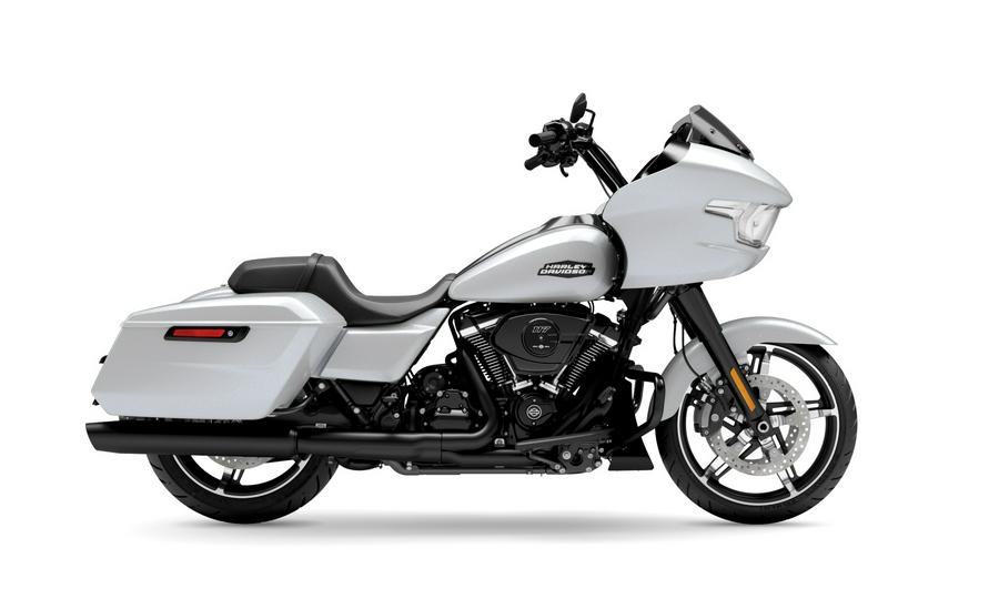 Harley-Davidson Road Glide® 2024 FLTRX T52-24 White Onyx Pearl - Black Finish