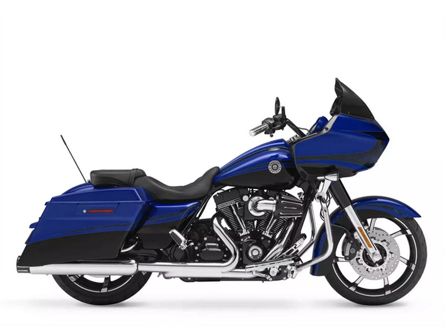 2012 CVO Road Glide Harley-Davidson FLTRXSE