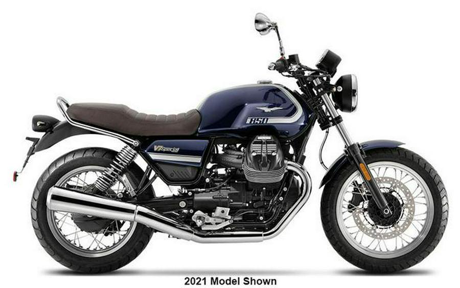 2022 Moto Guzzi V7 Special