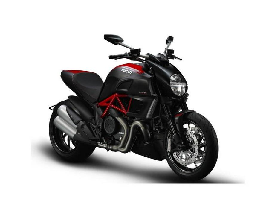 2012 Ducati Diavel Carbon Red