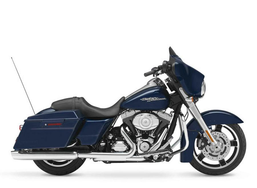 2012 Harley-Davidson Street Glide Base