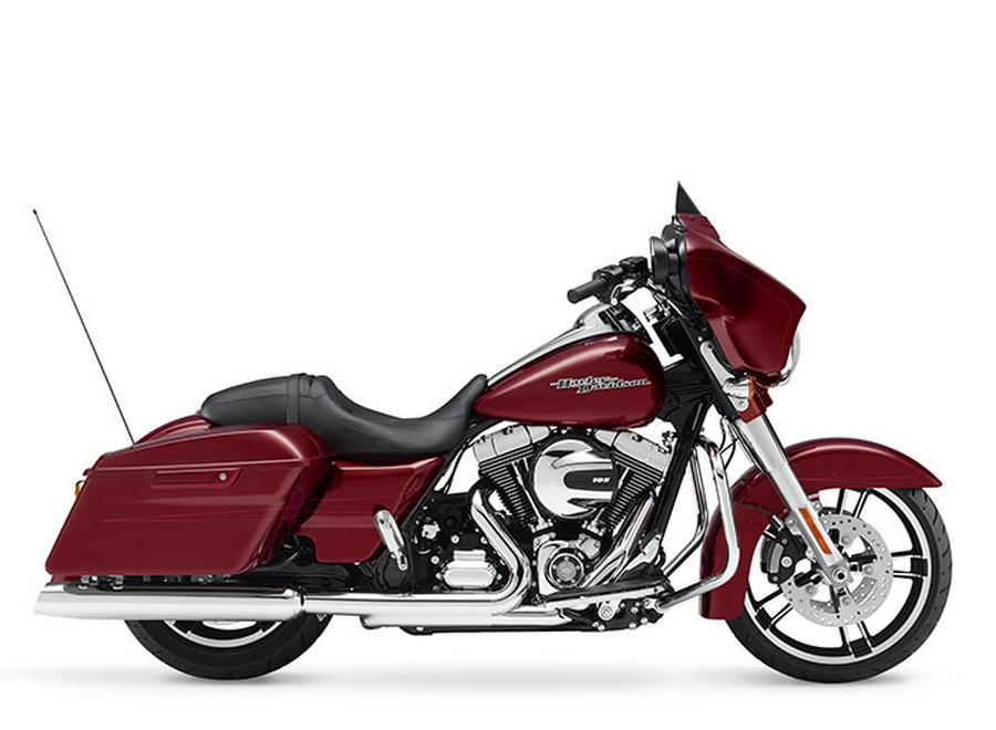 2016 Harley-Davidson® FLHXS