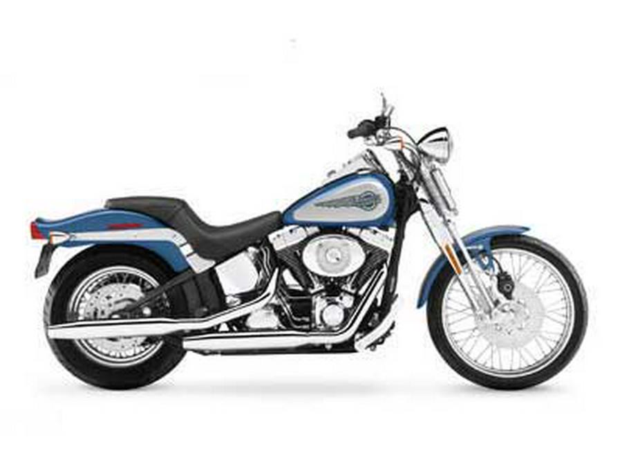 2005 Harley-Davidson® FXSTSI