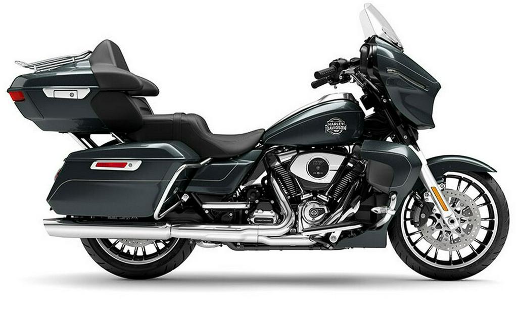 2026 Harley-Davidson® Street Glide Limited Iron Horse Metallic Chrome Trim