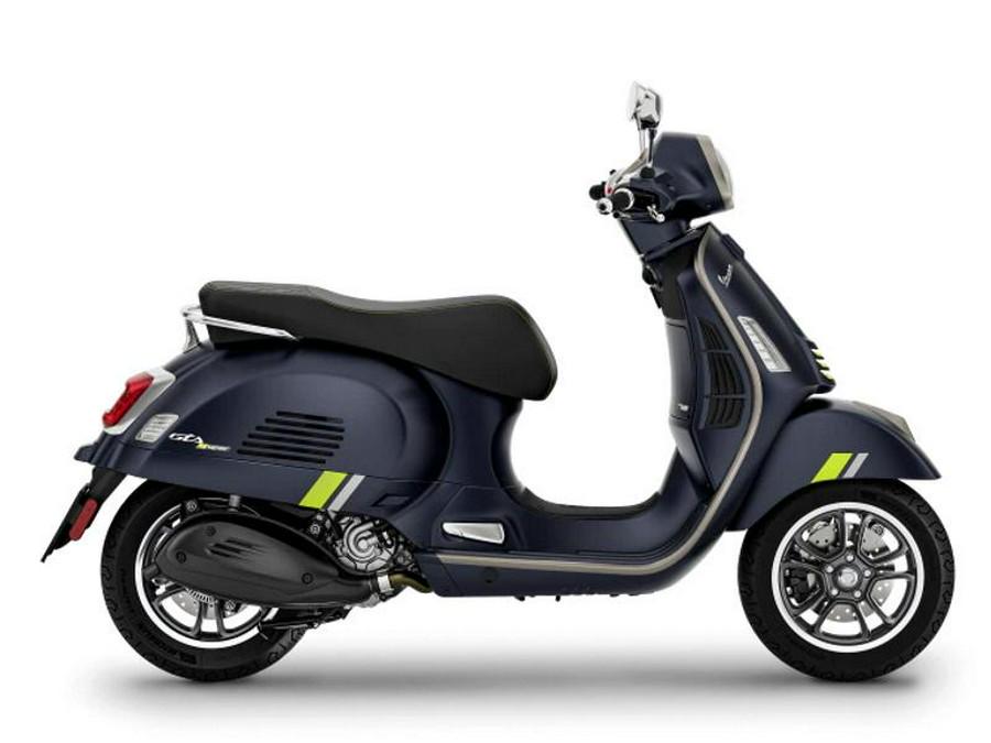 2023 Vespa GTS Super 300 Tech