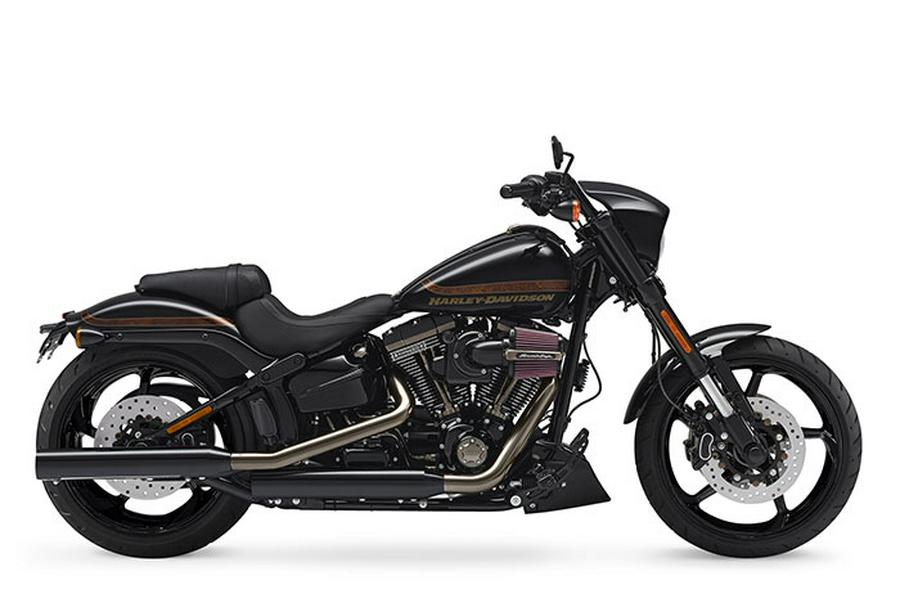 2017 FXSE CVO™ Pro Street Breakout