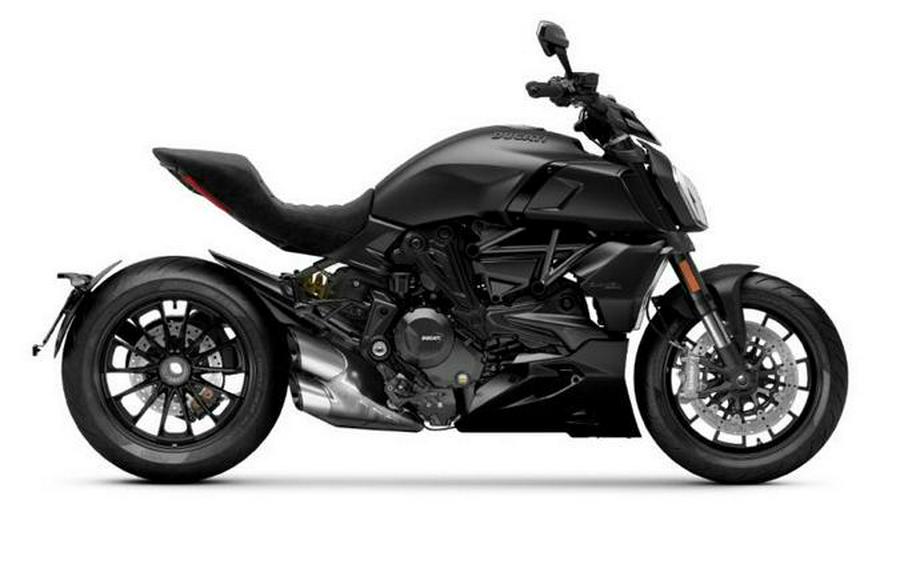 2023 Ducati DIAVEL 4