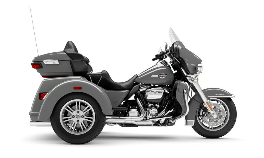 2024 Harley-Davidson Tri Glide Ultra Billiard Gray FLHTCUTG