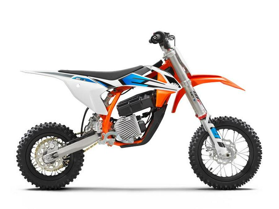 2022 KTM SX -E5