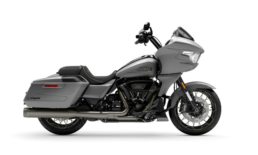 2023 Harley-Davidson CVO™ Road Glide Dark Platinum w/ Pinstripe