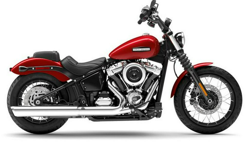 2026 Harley-Davidson Street Bob Brilliant Red Chrome Laced Wheels