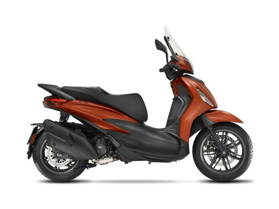 2024 Piaggio NCPR000U02