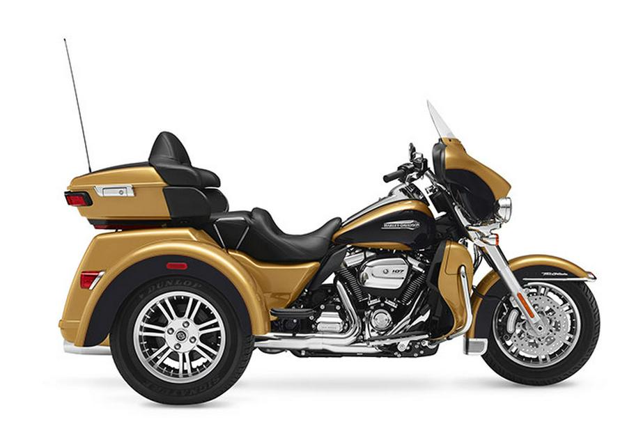 2017 Tri Glide® Ultra (FLHTCUTG)