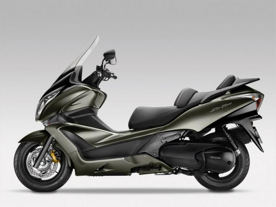 2011 Honda® FSC600AB