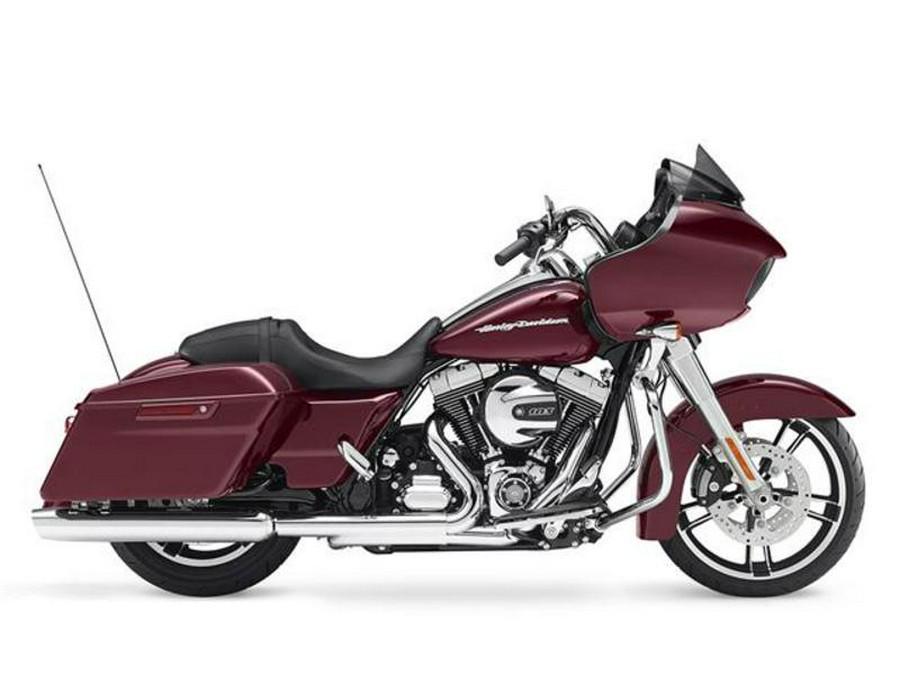 2015 Harley-Davidson® Road Glide® Mysterious Red Sunglo