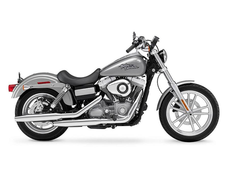 2009 Harley-Davidson® Dyna® Super Glide® Pewter Pearl FXD