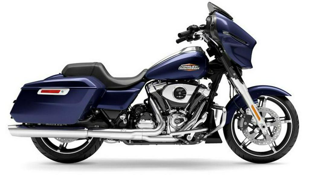 2026 Harley-Davidson® Street Glide® Purple Abyss Chrome Trim