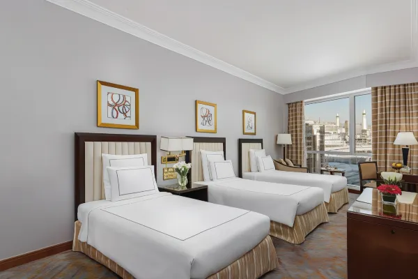 Kamar Tidur Swissotel Al Maqam Makkah