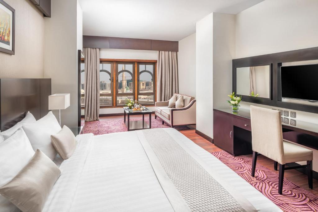 Medina hotel image