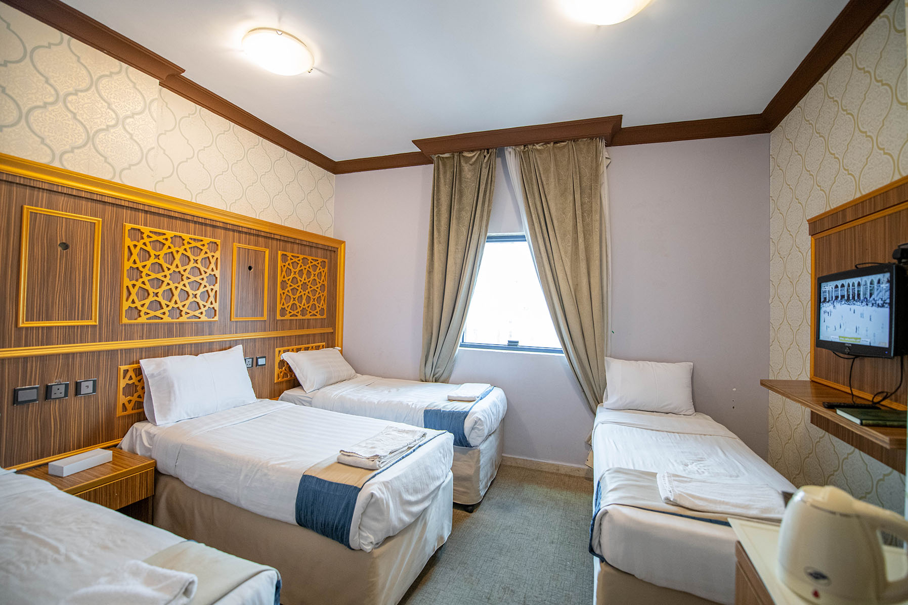 Mecca hotel image