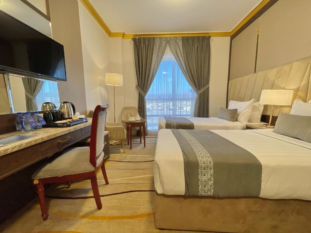 Medina hotel image