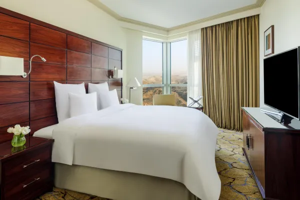 Kamar Tidur Movenpick Hotel & Residence Hajar Makkah
