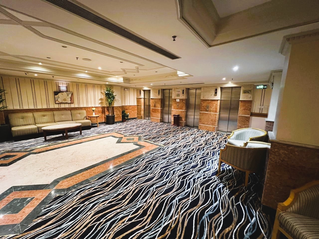 Mecca hotel image