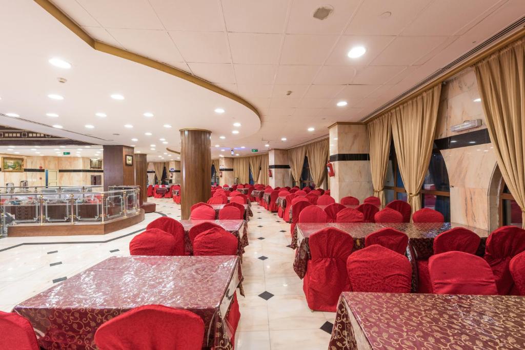 Medina hotel image