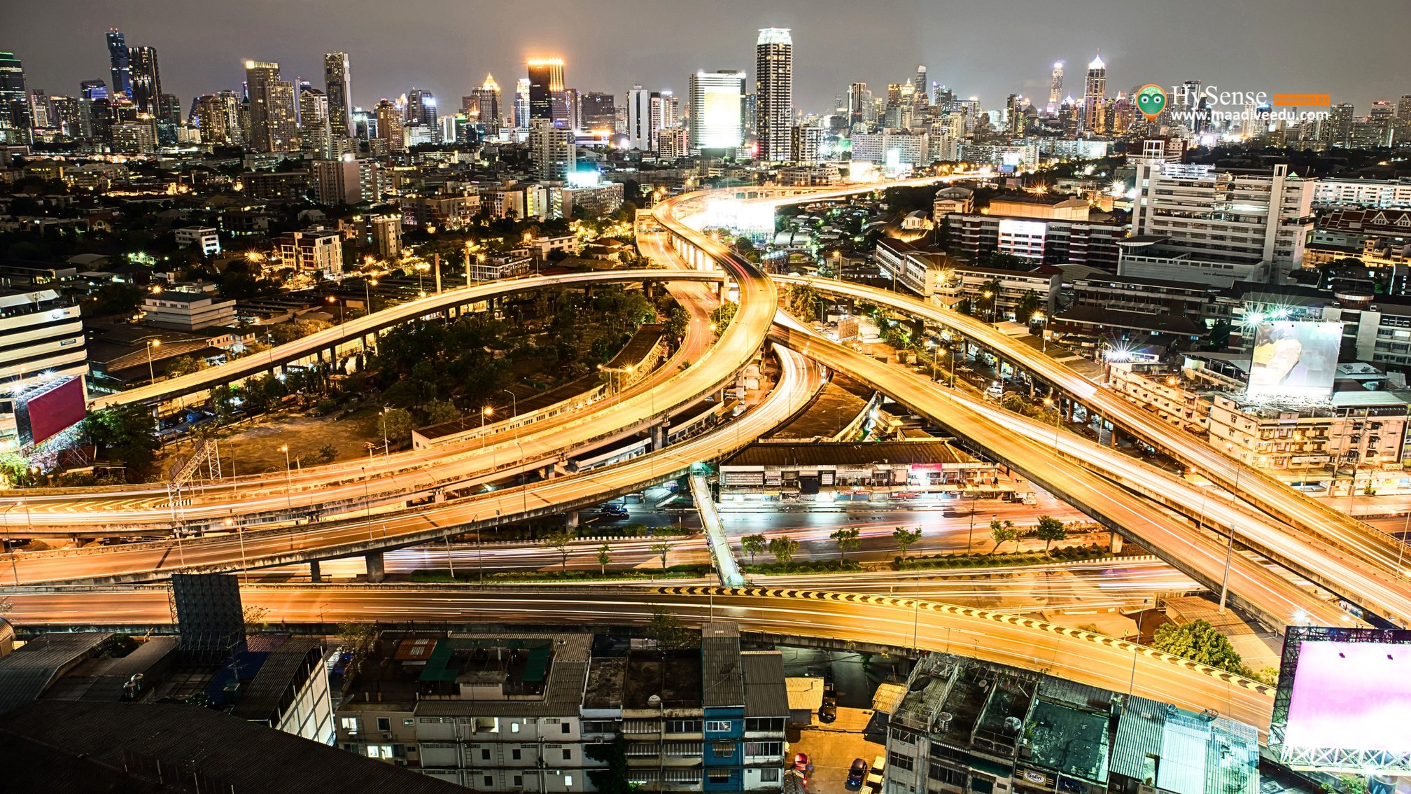 4 BHKs on Noida Expressway: 5 Big Benefits for Better Profits