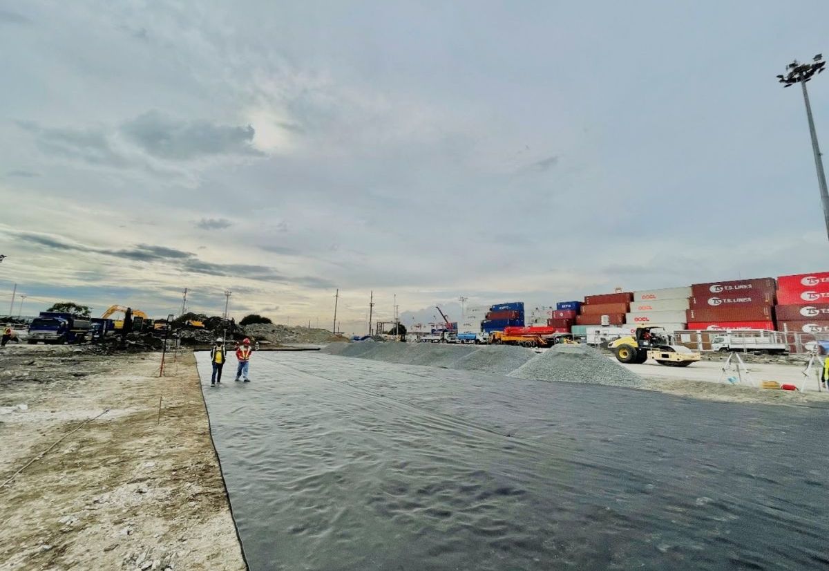 EXPANSION OF THE PORT OF MANILA