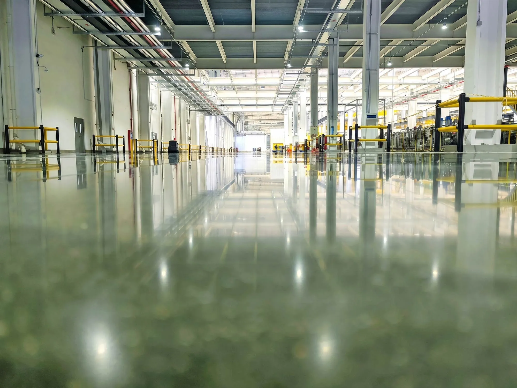 Concrete Flooring,  Precast & Other uses Solutions