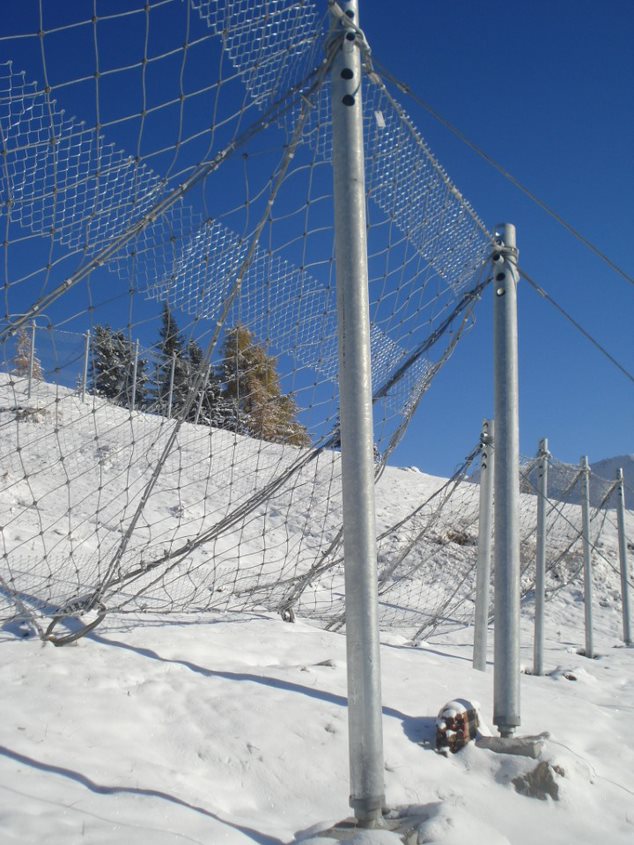 Snow fencing_2.jpg