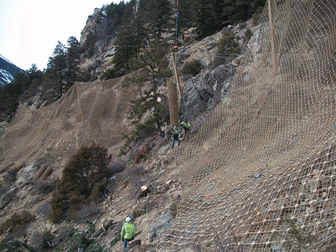 attenuator barriers_2.jpg