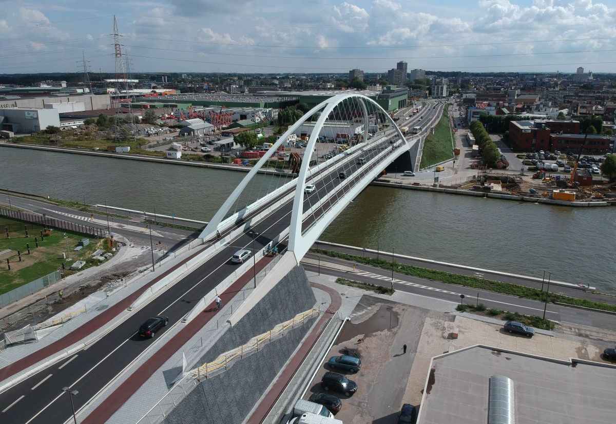 CONSTRUCTION OF BRUG VAN DEN AZIJN